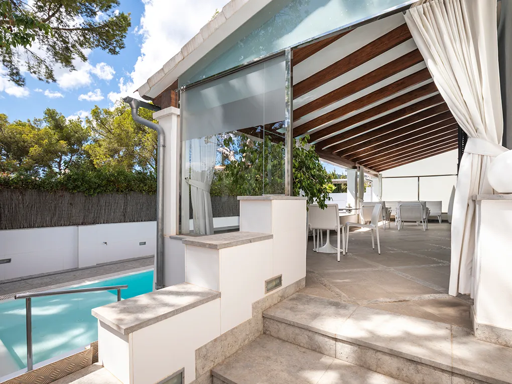 Villa in quiet location in Bonanova-12