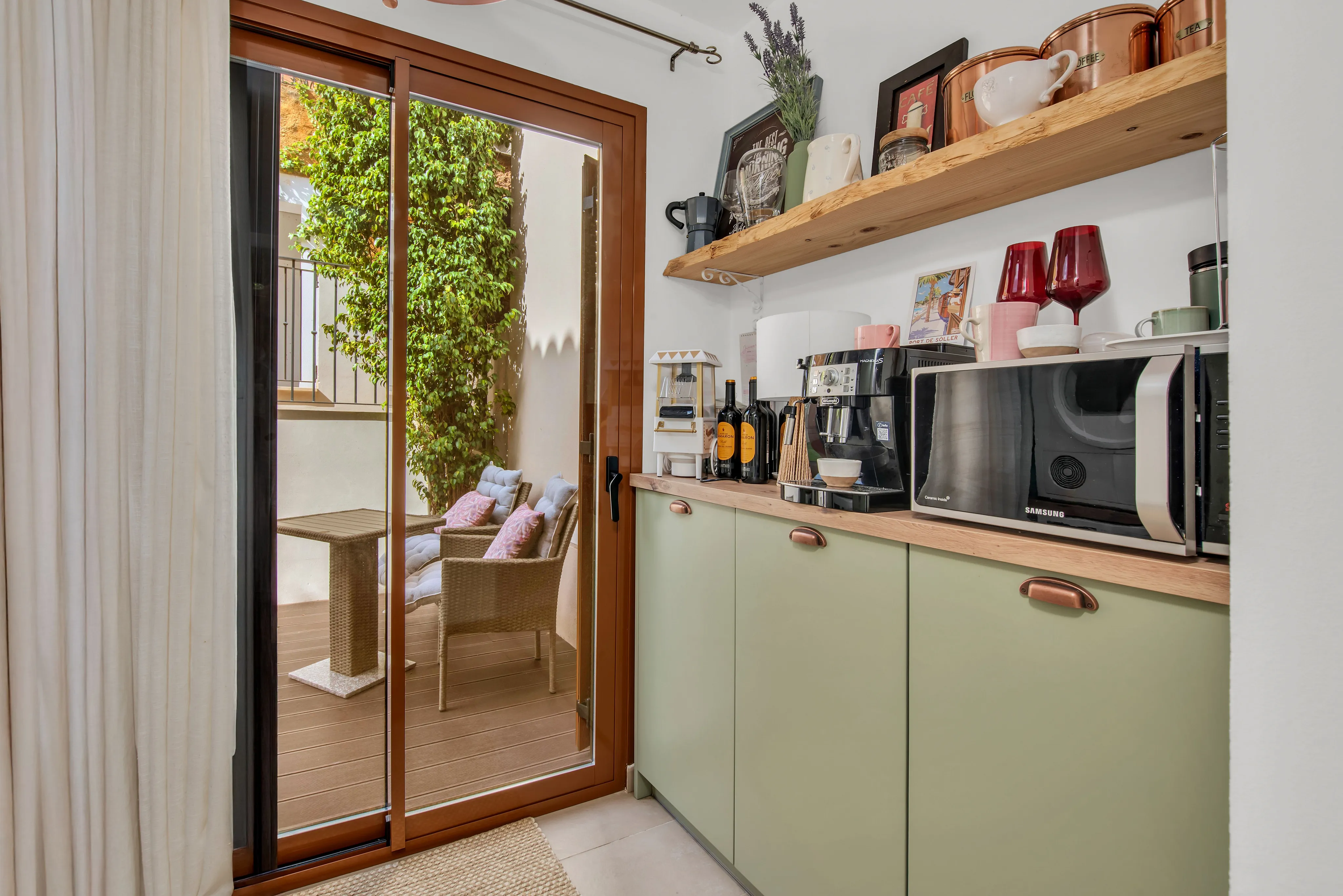 Charming terraced house in an exclusive golf community-10