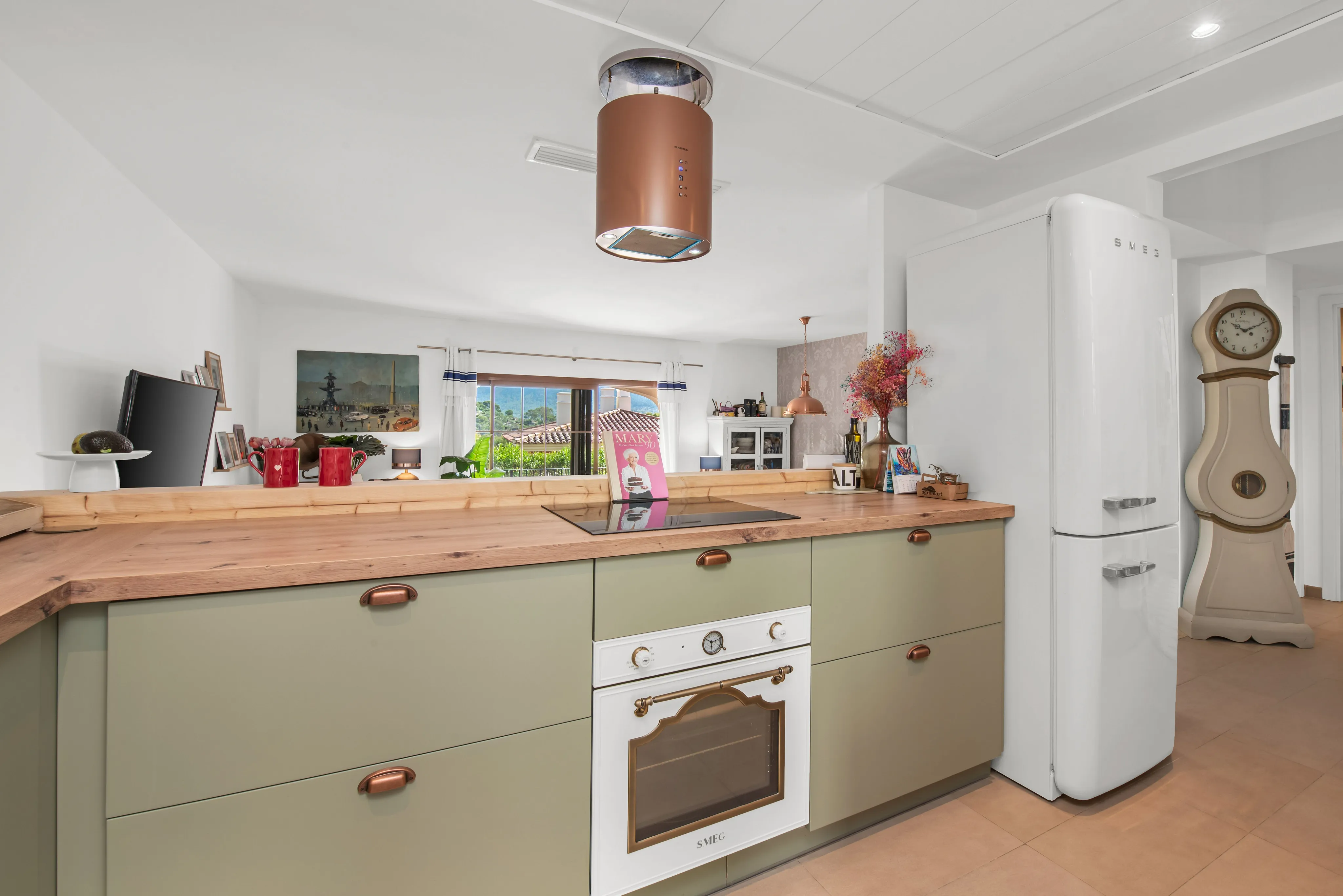 Charming terraced house in an exclusive golf community-8