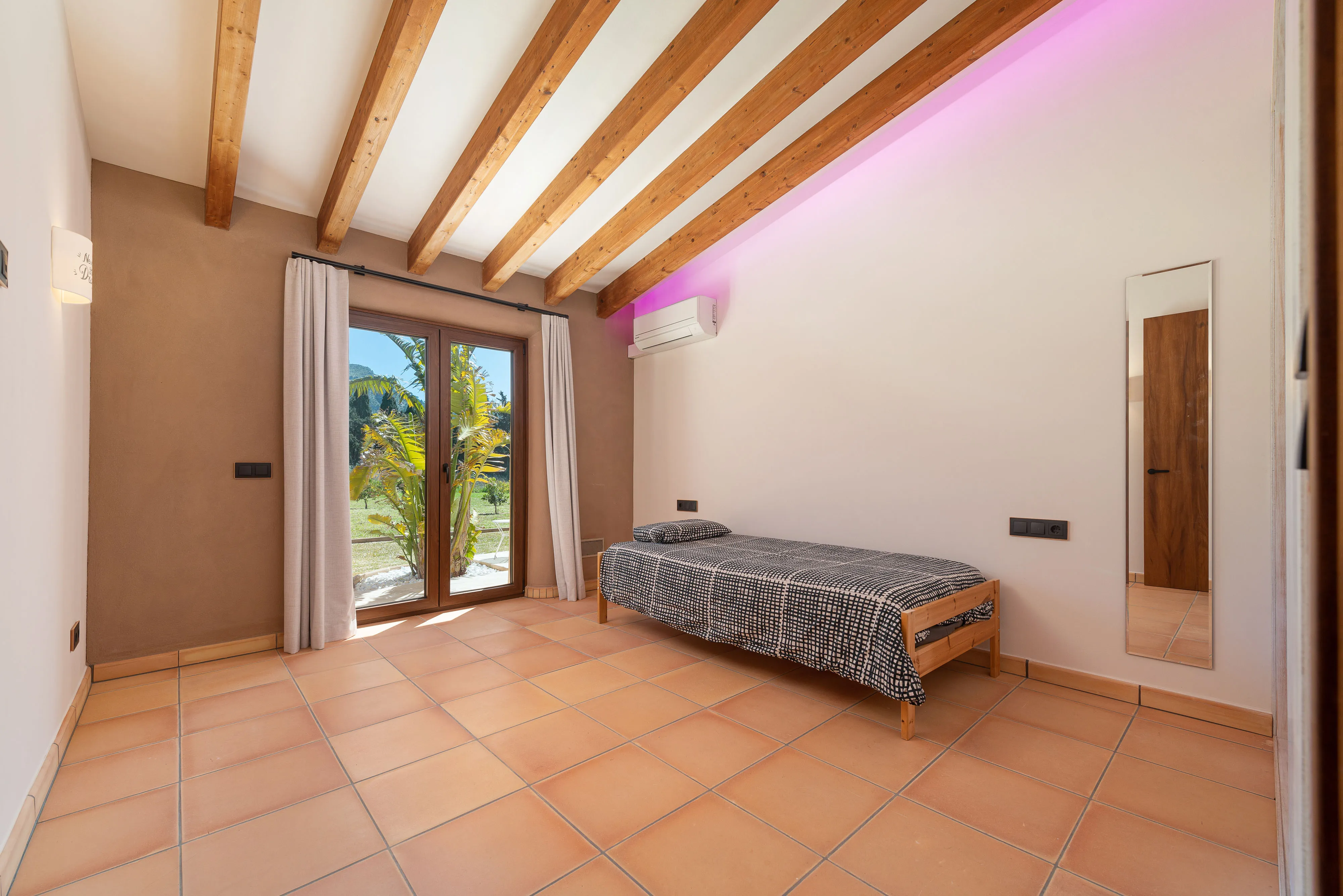 Magnífica finca sostenible amb casa de convidats a tan sols 2 km d'Alcúdia-9