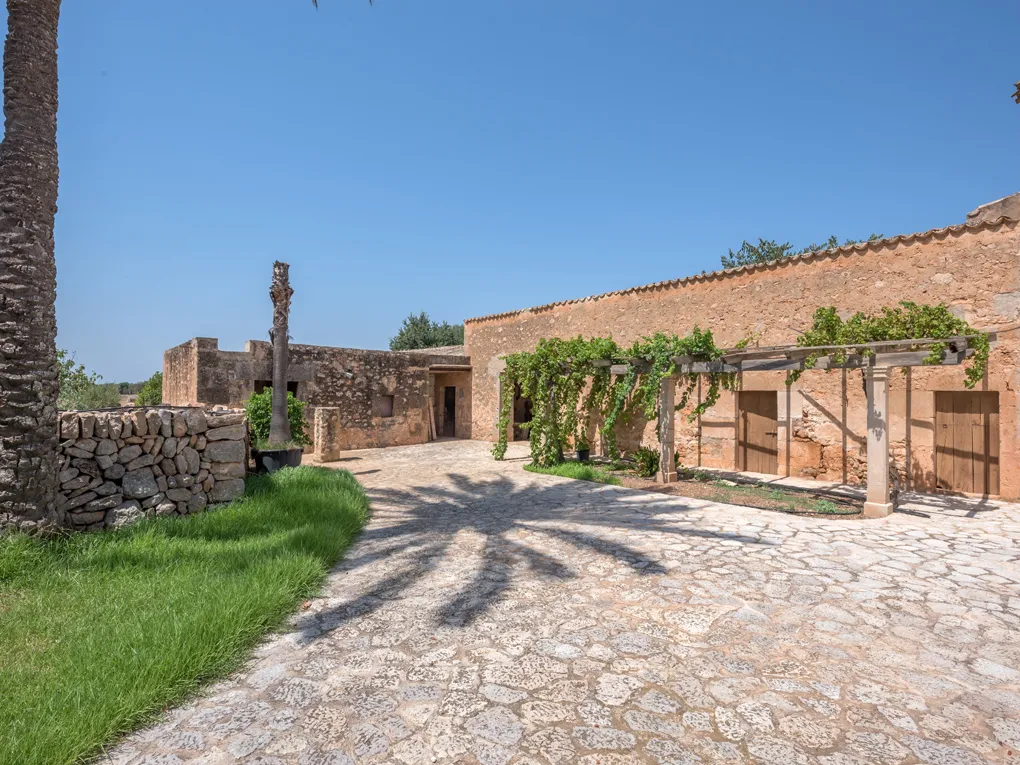 Gammel mallorcinsk herregård i Llucmajor-2