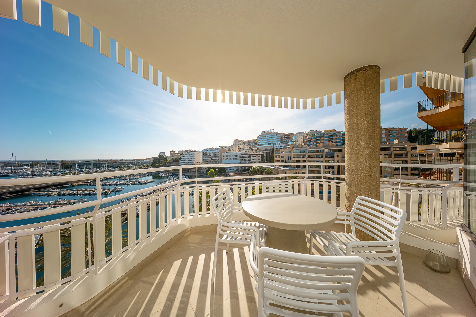 Coquet pis amb vistes a la bahia de Palma-25