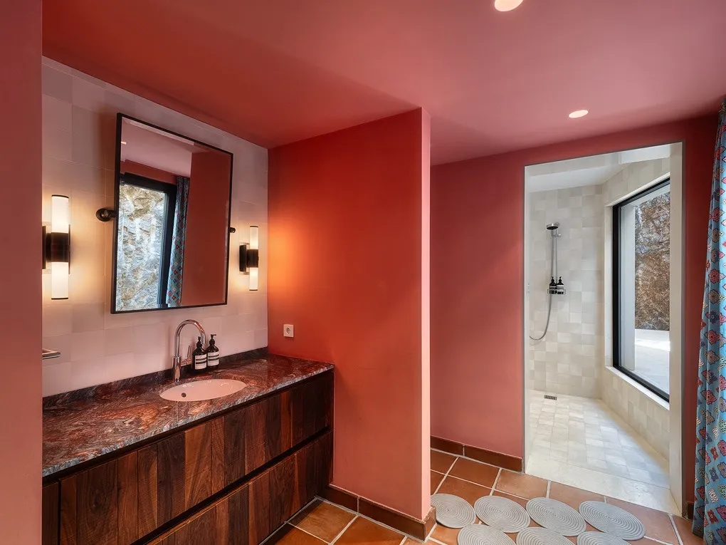 Fantastisk ejendom i første havlinje med direkte adgang til havet-23