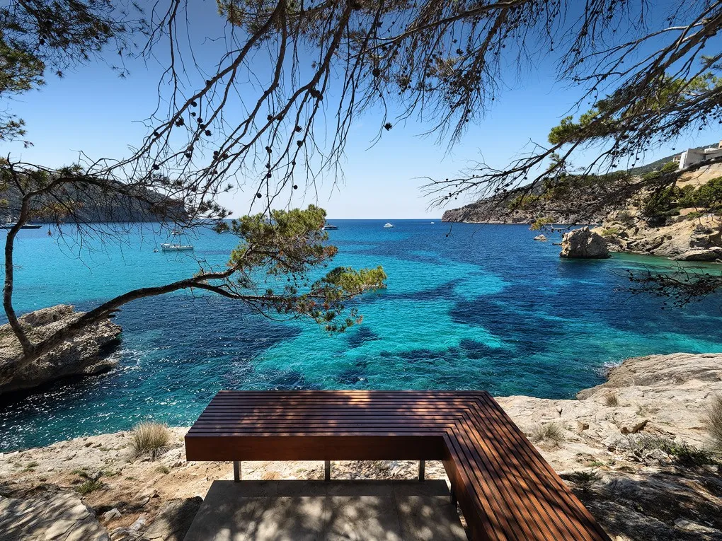 Fantastisk ejendom i første havlinje med direkte adgang til havet-24