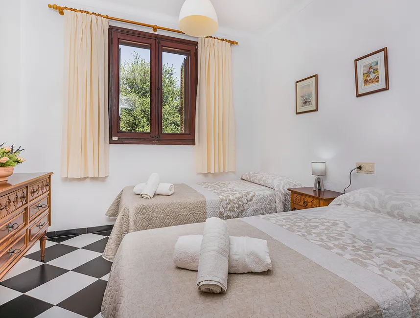 "BARRETAS" domy wakacyjne w Alcudia-10