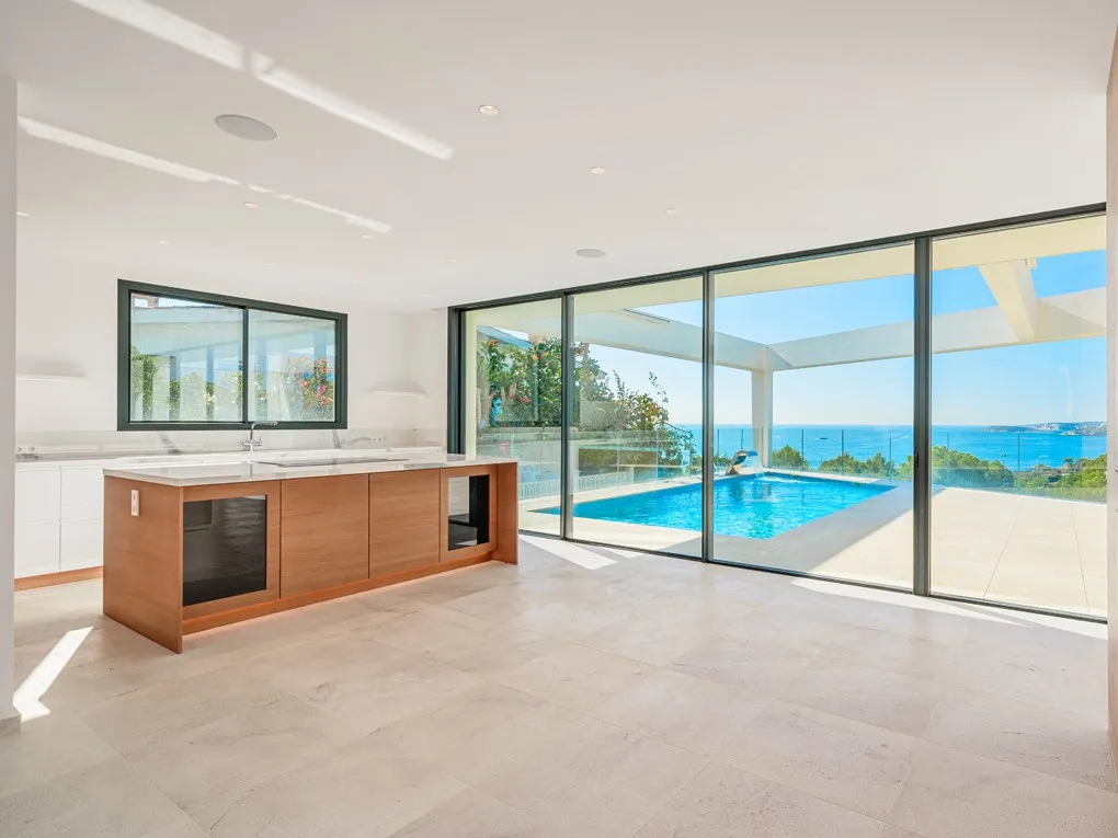 Villa moderne vue mer avec piscine et toit-terrasse-4