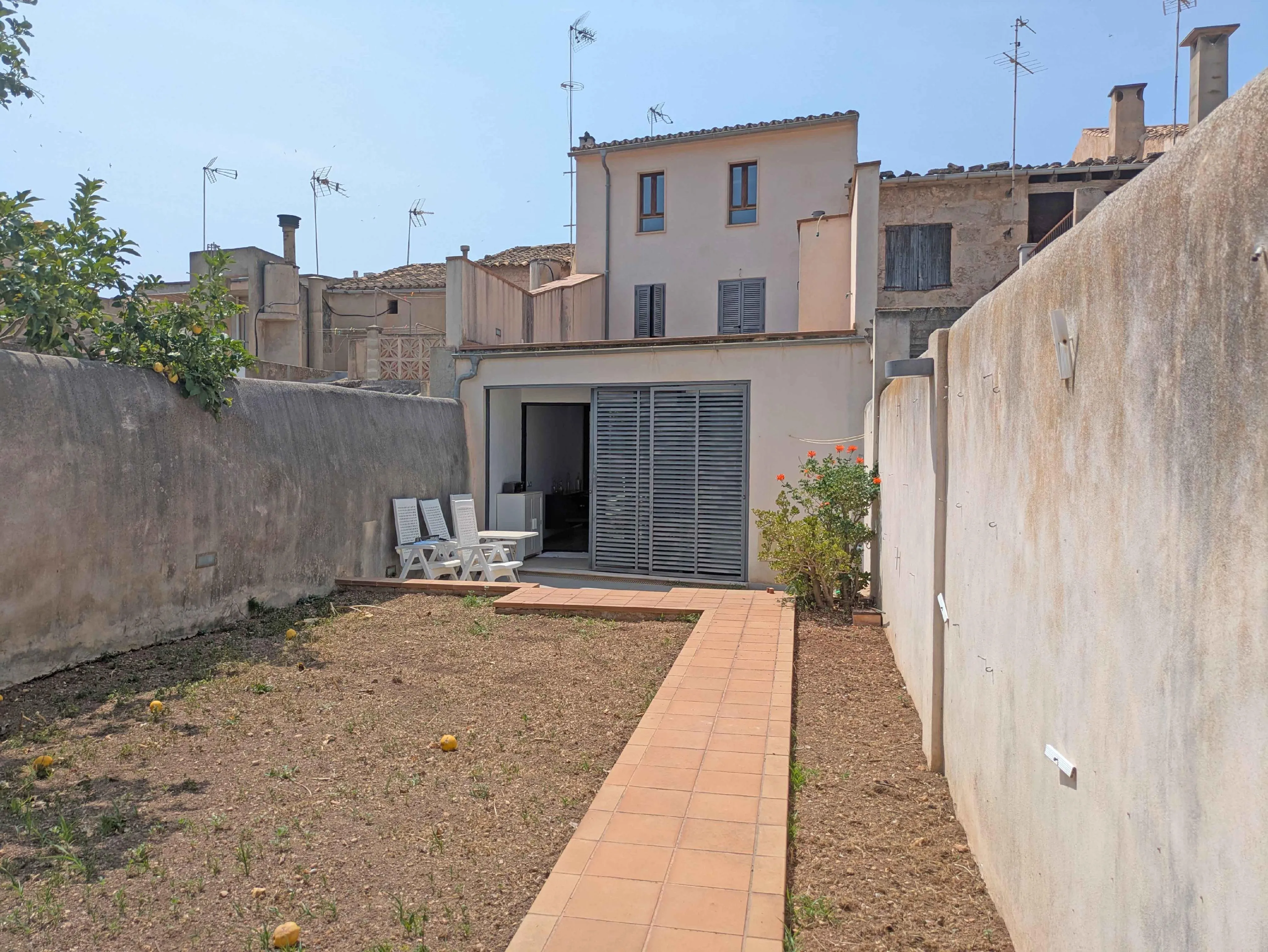 Casa de pueblo luminosa cerca de la plaza del mercado-18