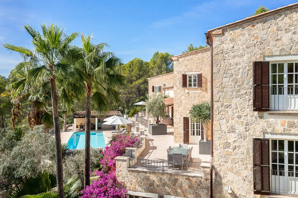 Maison de campagne de luxe avec une vue impressionnante-27