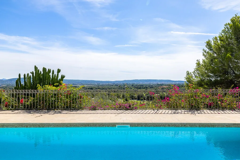 Maison de campagne de luxe avec une vue impressionnante-3