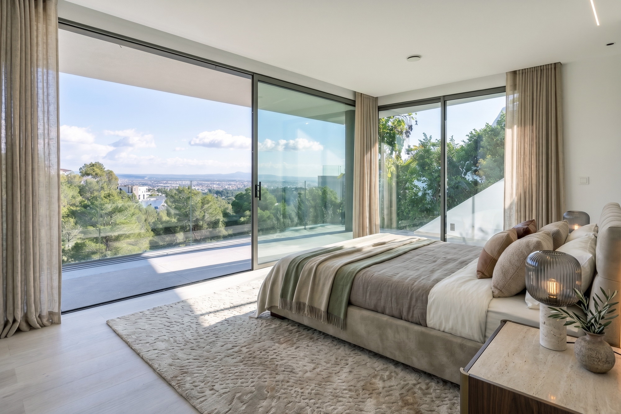 Exclusive newly built villa with panoramic views over Palma and the sea-16