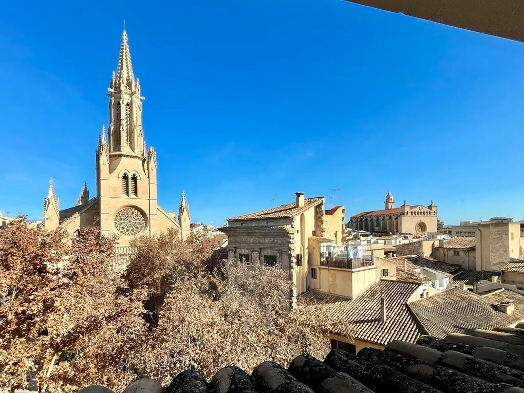 Elegant apartament amb vistes espectaculars en ubicació privilegiada con-10