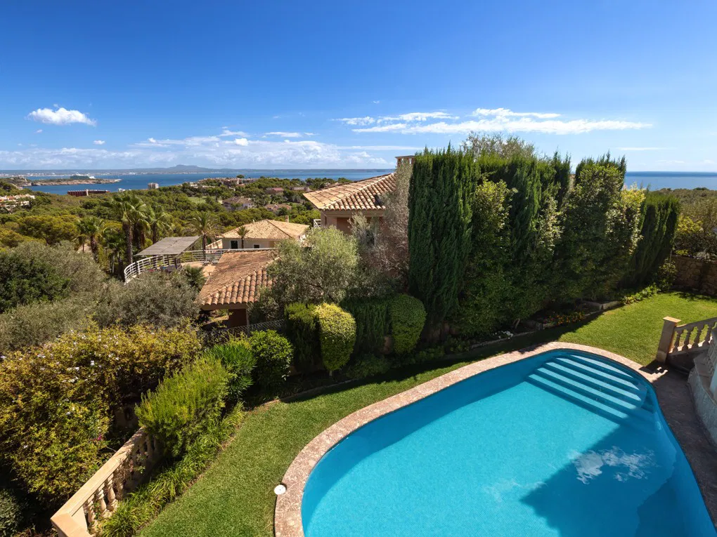 Spacious, mediterranean sea view villa-2