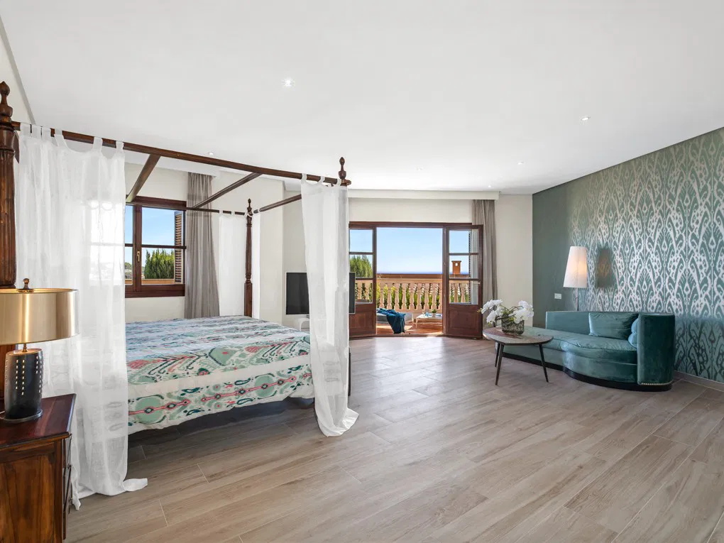 Spacious, mediterranean sea view villa-13