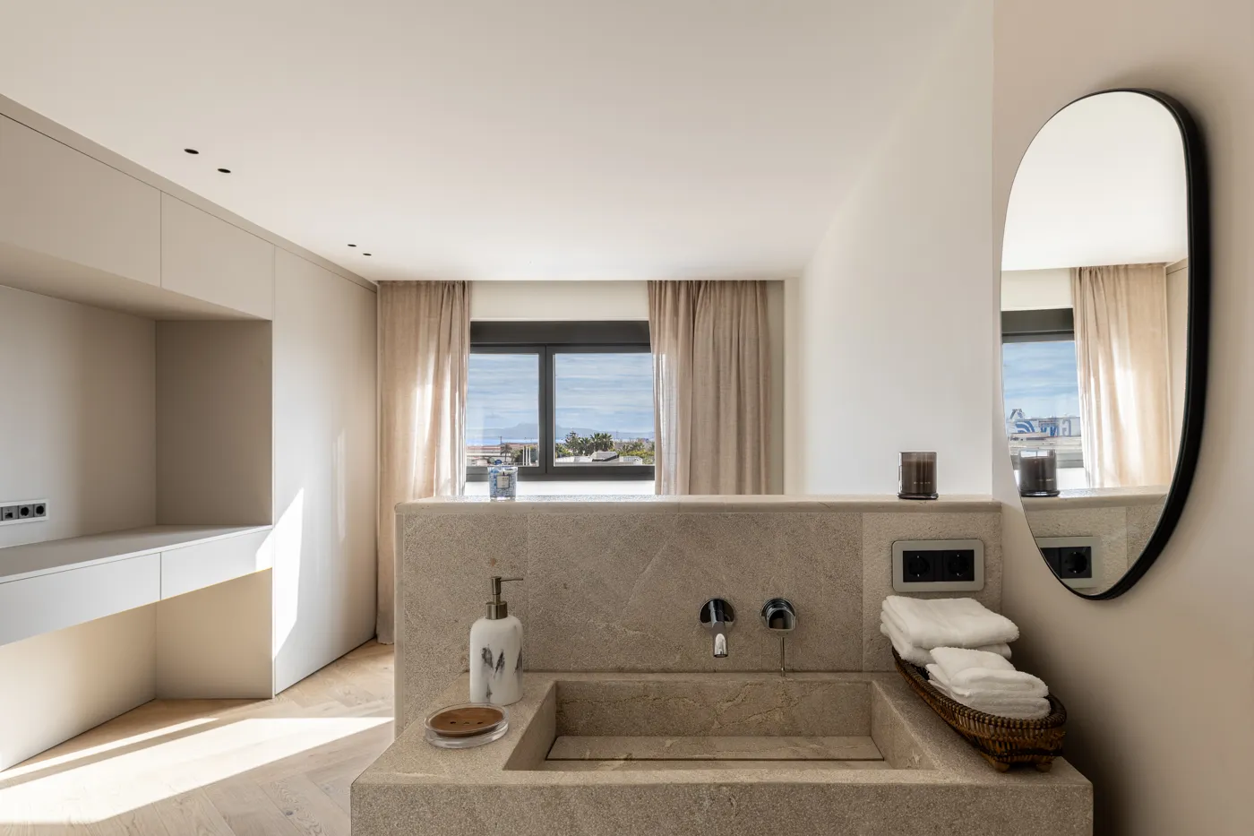 Luxus trifft Lage – Exklusive Wohnung mit Traumblick über Palma-16