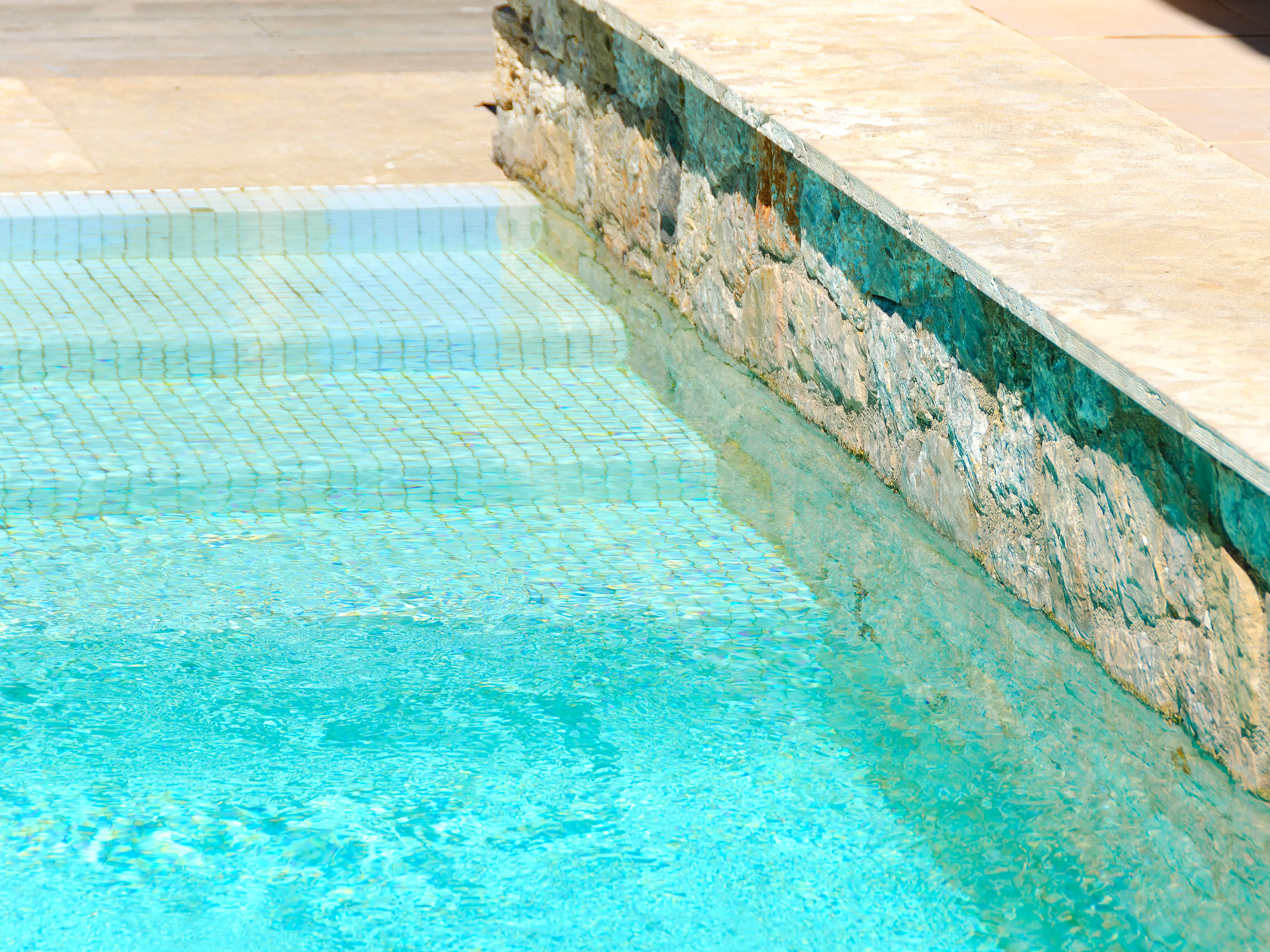 Exclusivité et tranquillité à Old Bendinat : une retraite luxueuse au bord de la Méditerranée-23