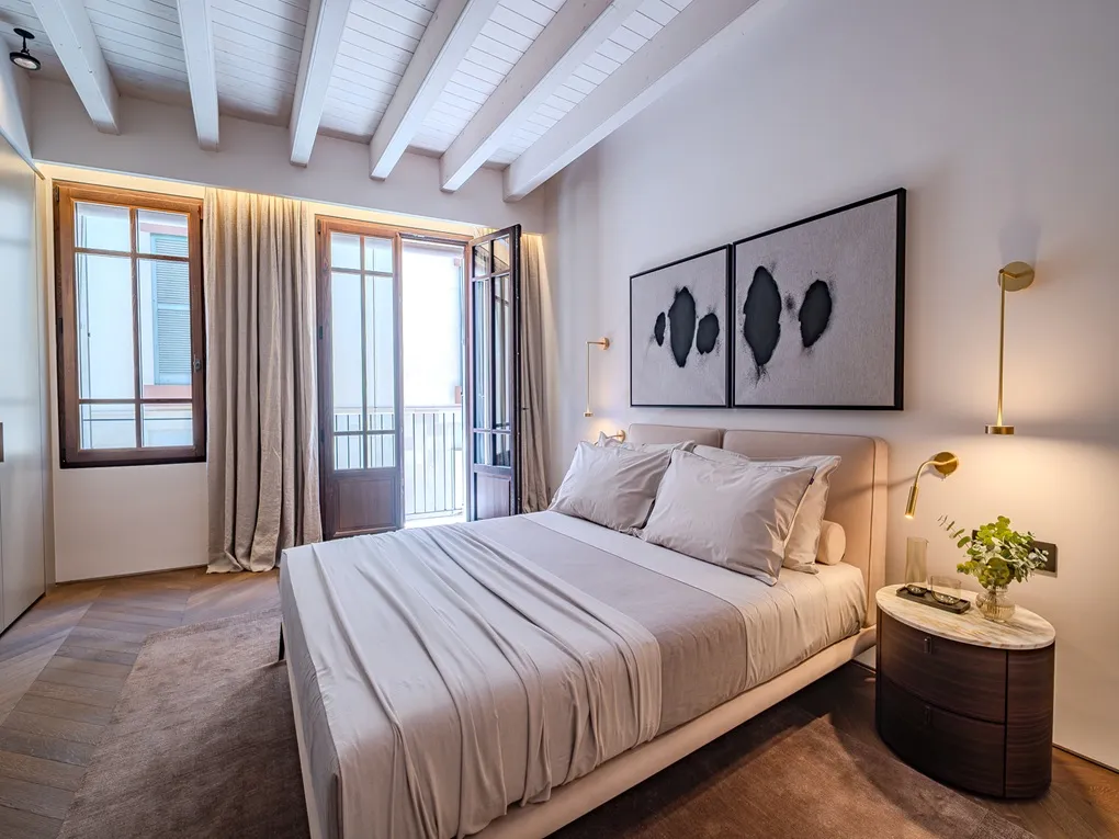 Living at the Highest Level – Exclusive Townhouse with Terrace, Pool & Garage-13