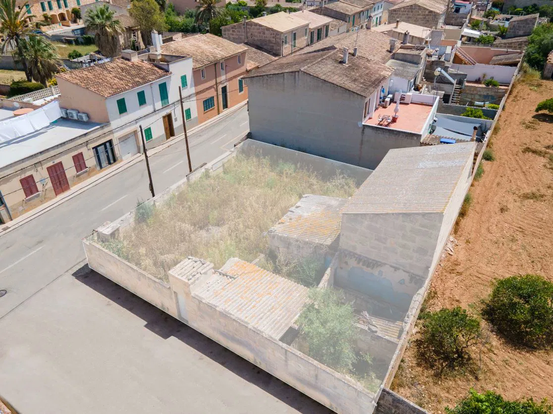 Parcel·la urbana amb plànols a Ses Salines-1