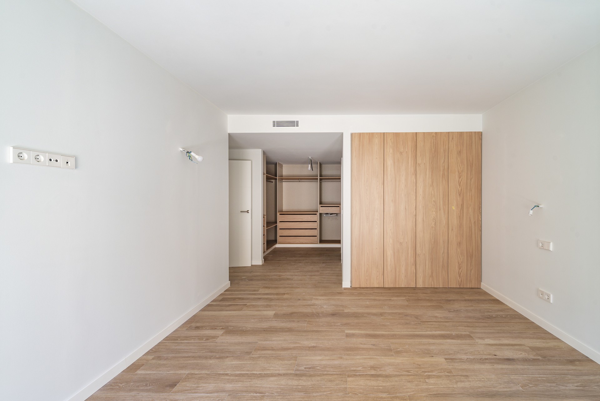 Exclusive new apartment in prime location in Port de Sóller-17