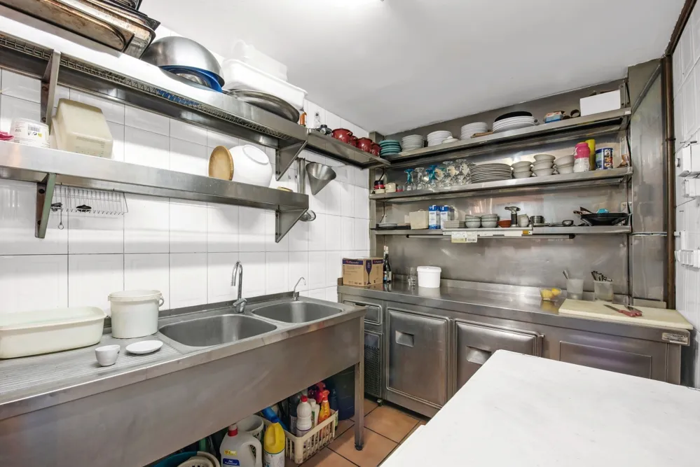 Gemma gastronomica a Palma: ristorante di successo in posizione privilegiata-9