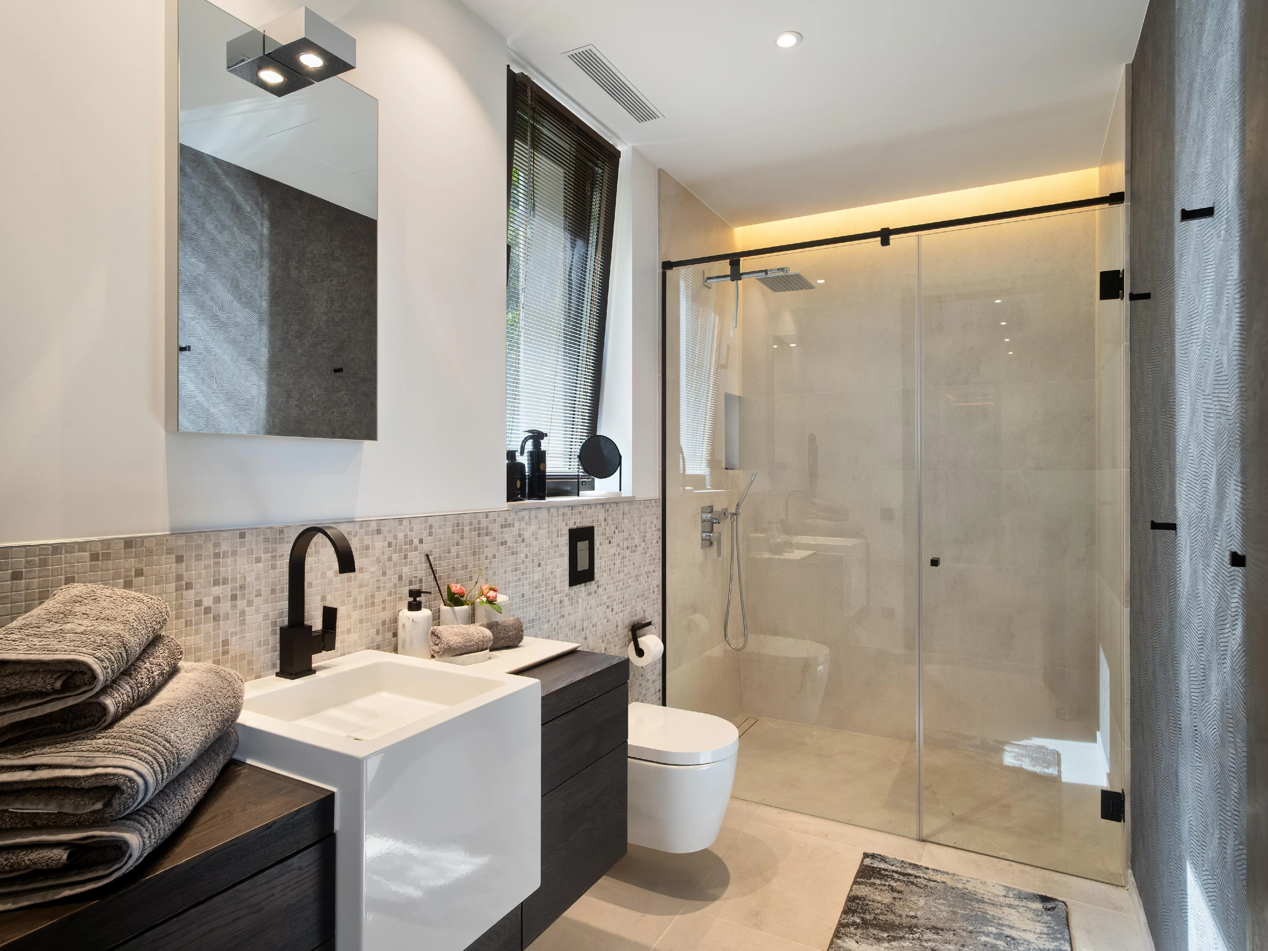 Moderne nybygget villa med havudsigt-14