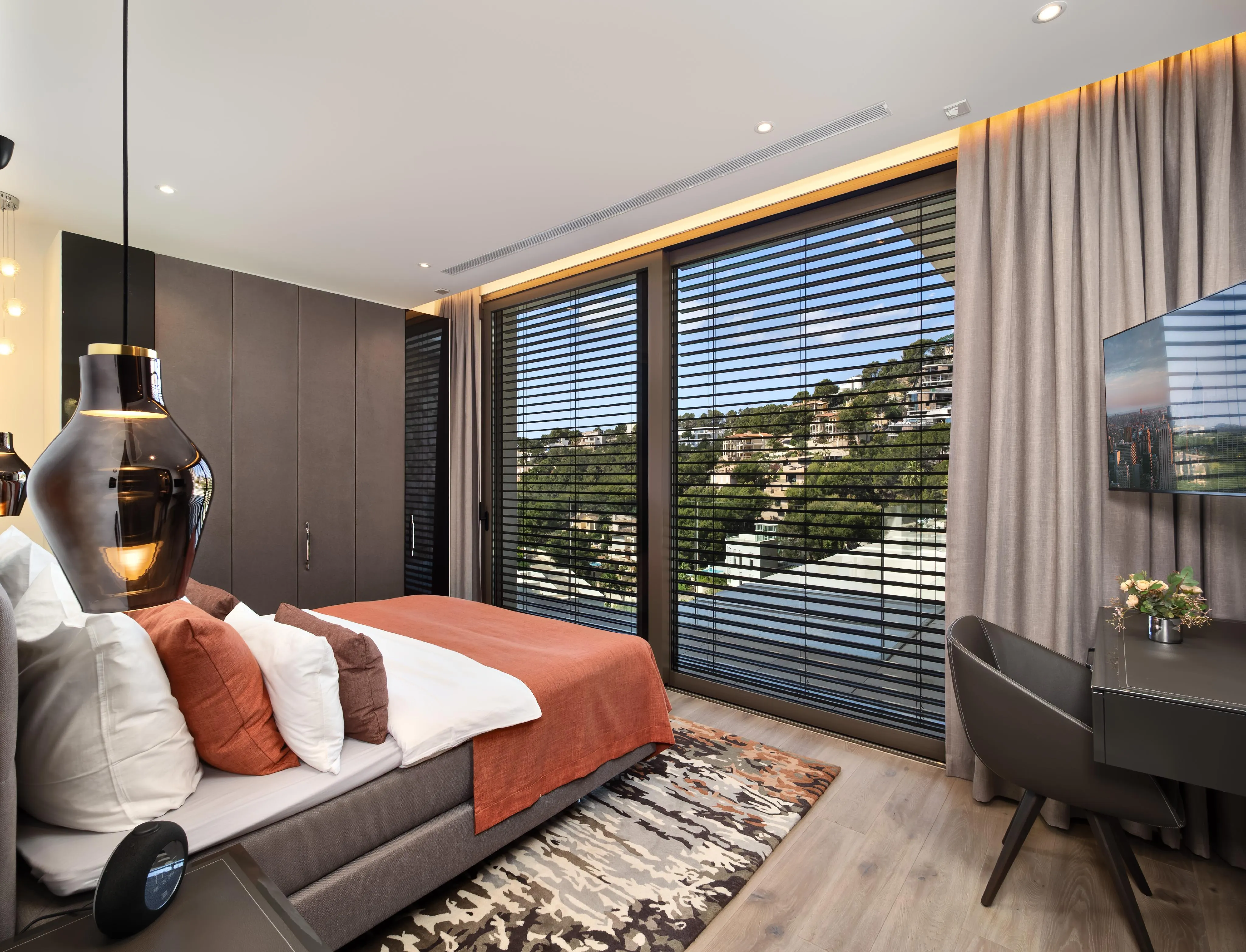 Moderne nybygget villa med havudsigt-13