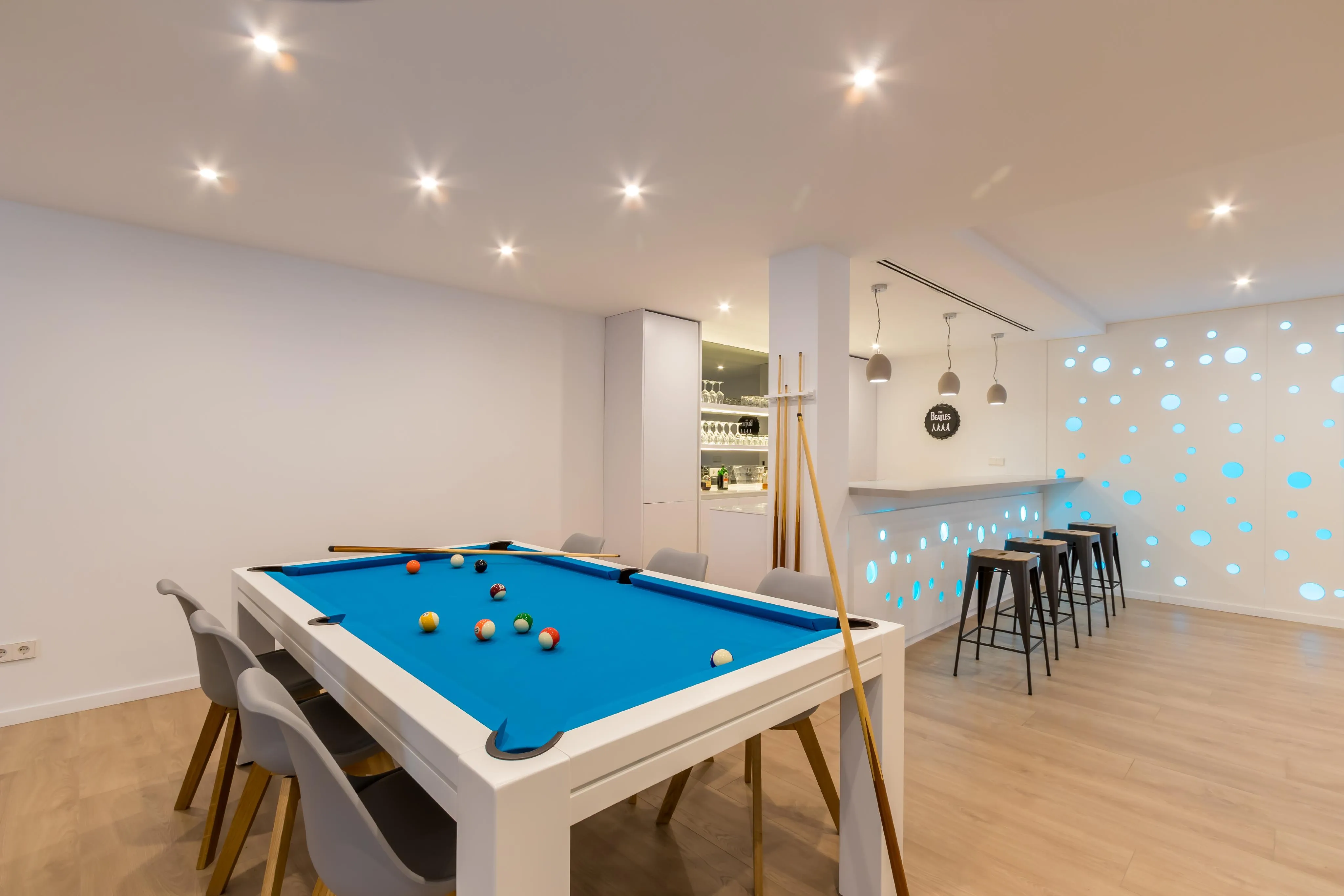 Familievilla op een toplocatie-31