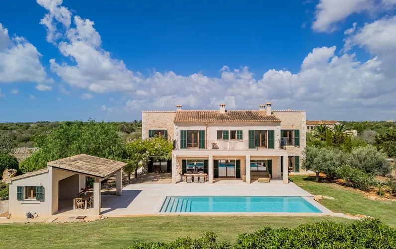 Elegancka finca blisko morza