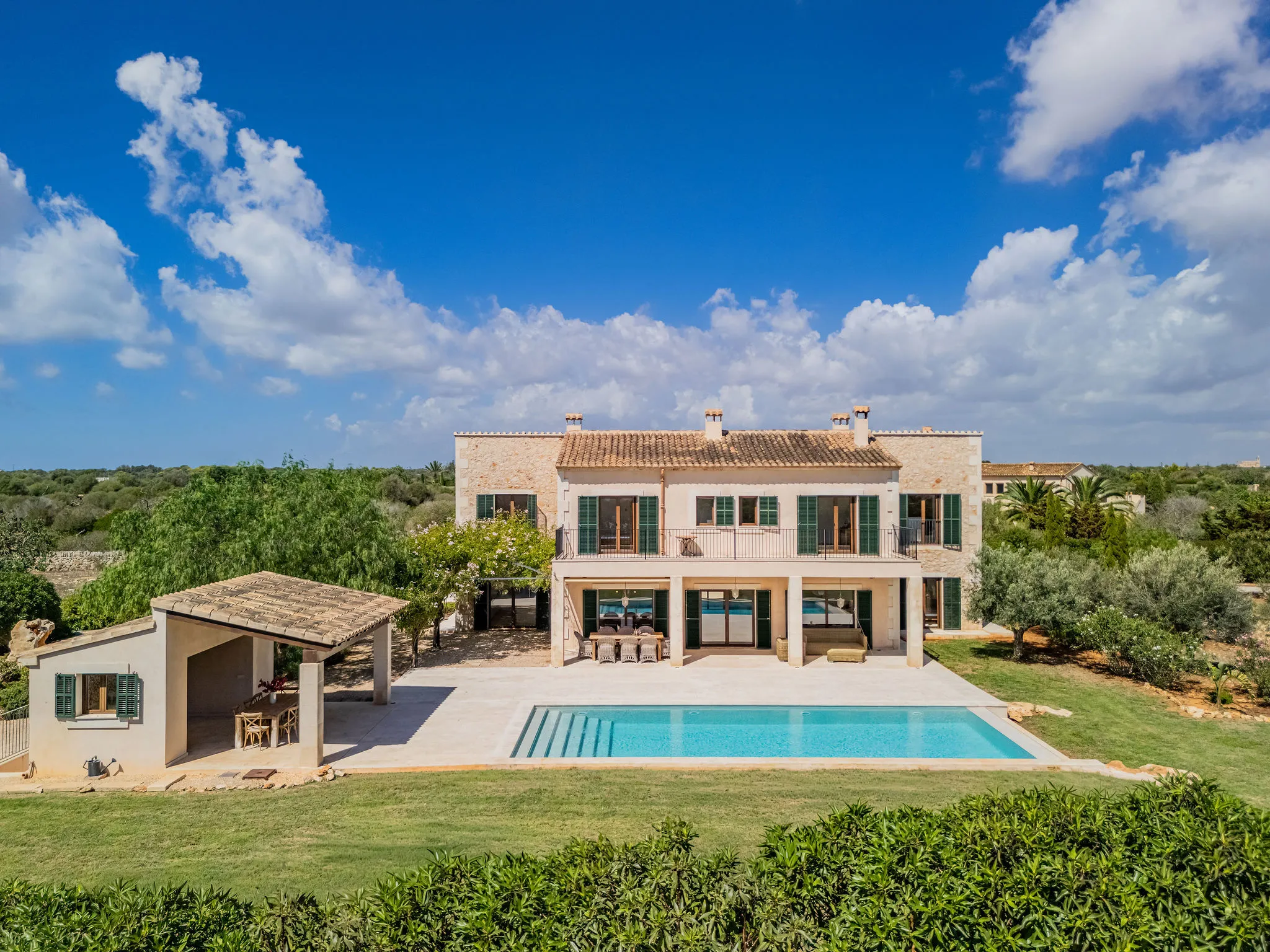 Elegante finca vlakbij de zee-1