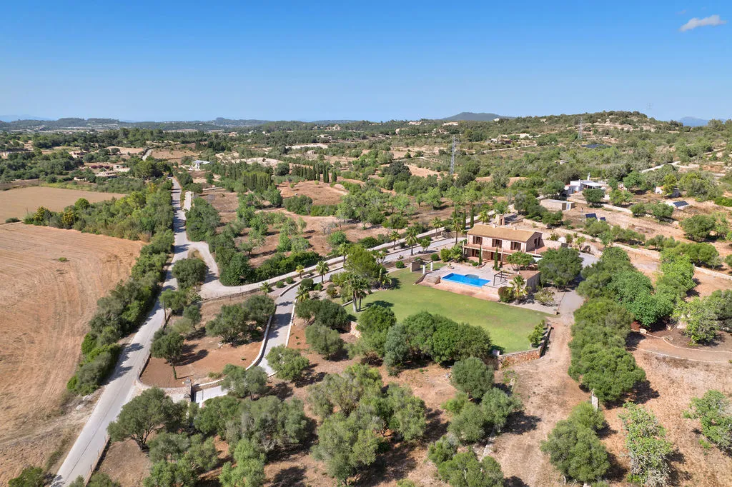 Dreamlike finca in Porreres for rent-4