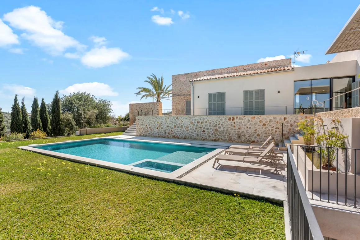 Nowo wybudowana finca z pięknymi panoramicznymi widokami w pobliżu San Lorenzo-2