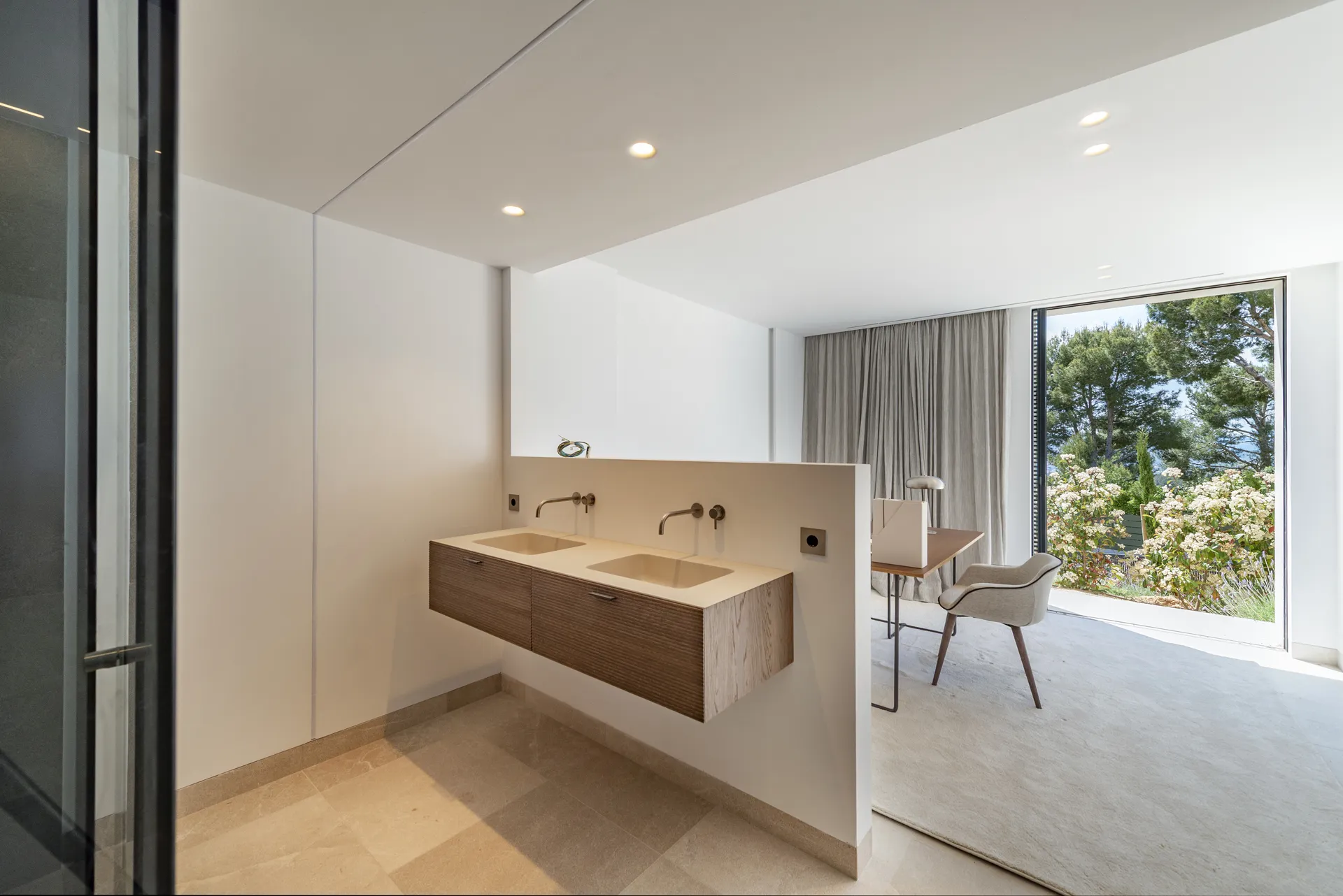 Luxury villa with panoramic bay views in Alcudia, Mallorca-15