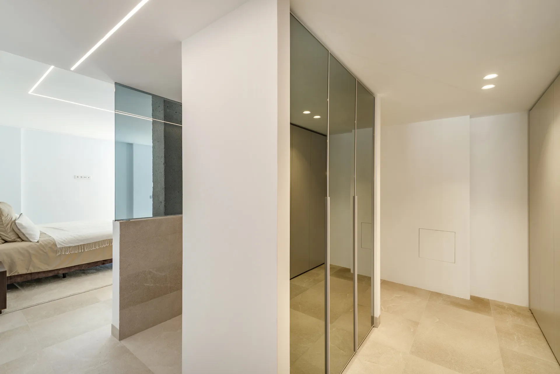 Moderne luxe villa met panoramisch uitzicht over de baai van Pollensa-13