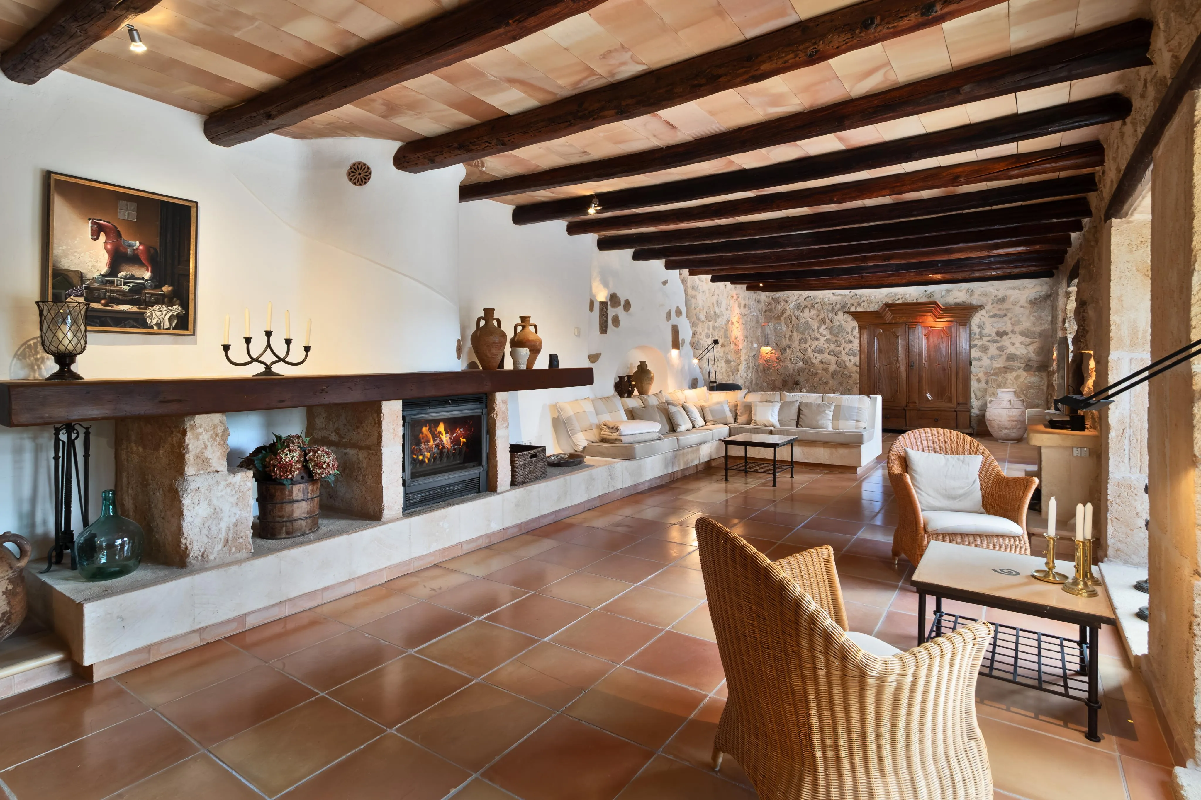 Очаровательный таунхаус со средиземноморским садом и видом на горы-15