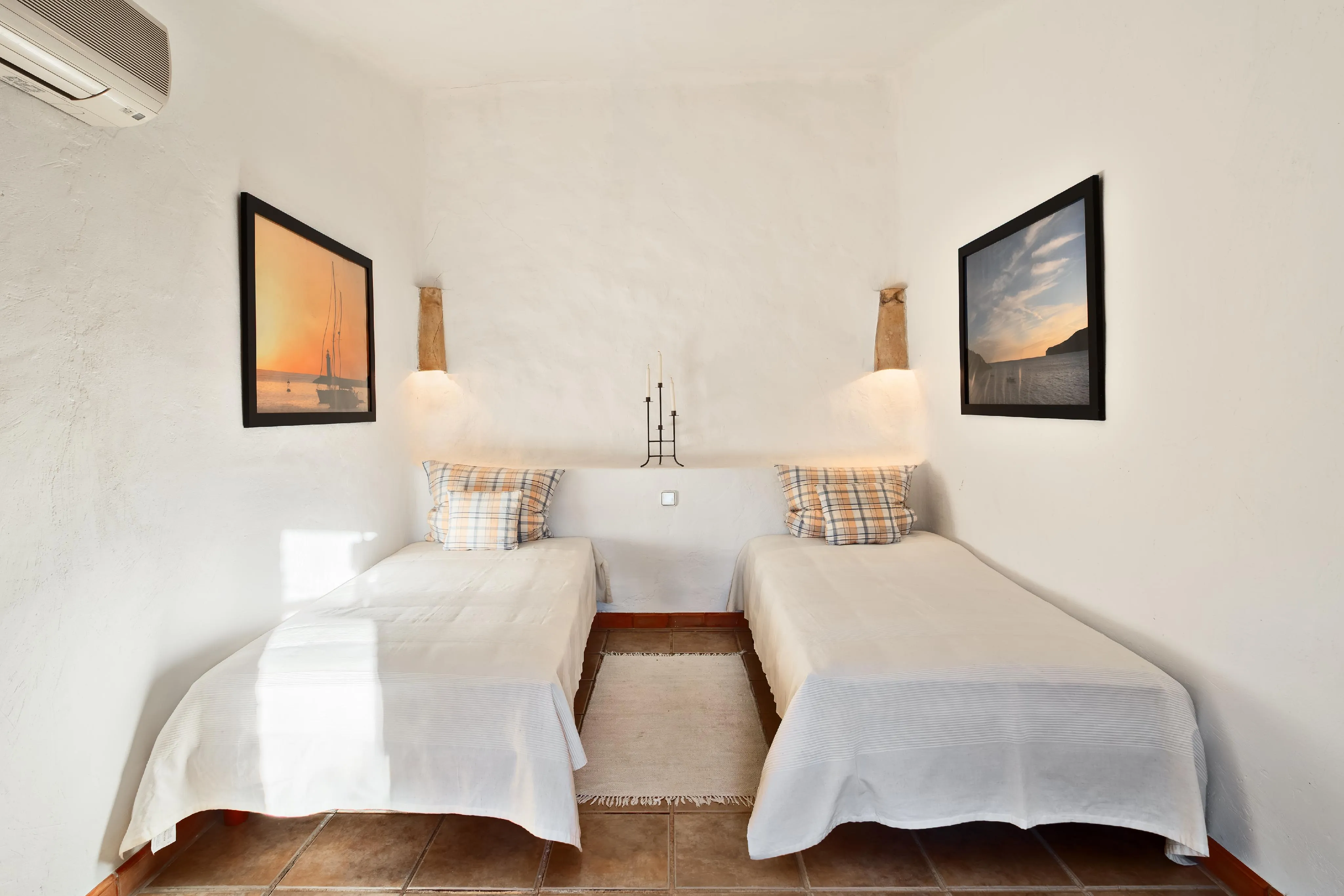 Charmante maison de ville avec jardin méditerranéen et vue sur la montagne-27