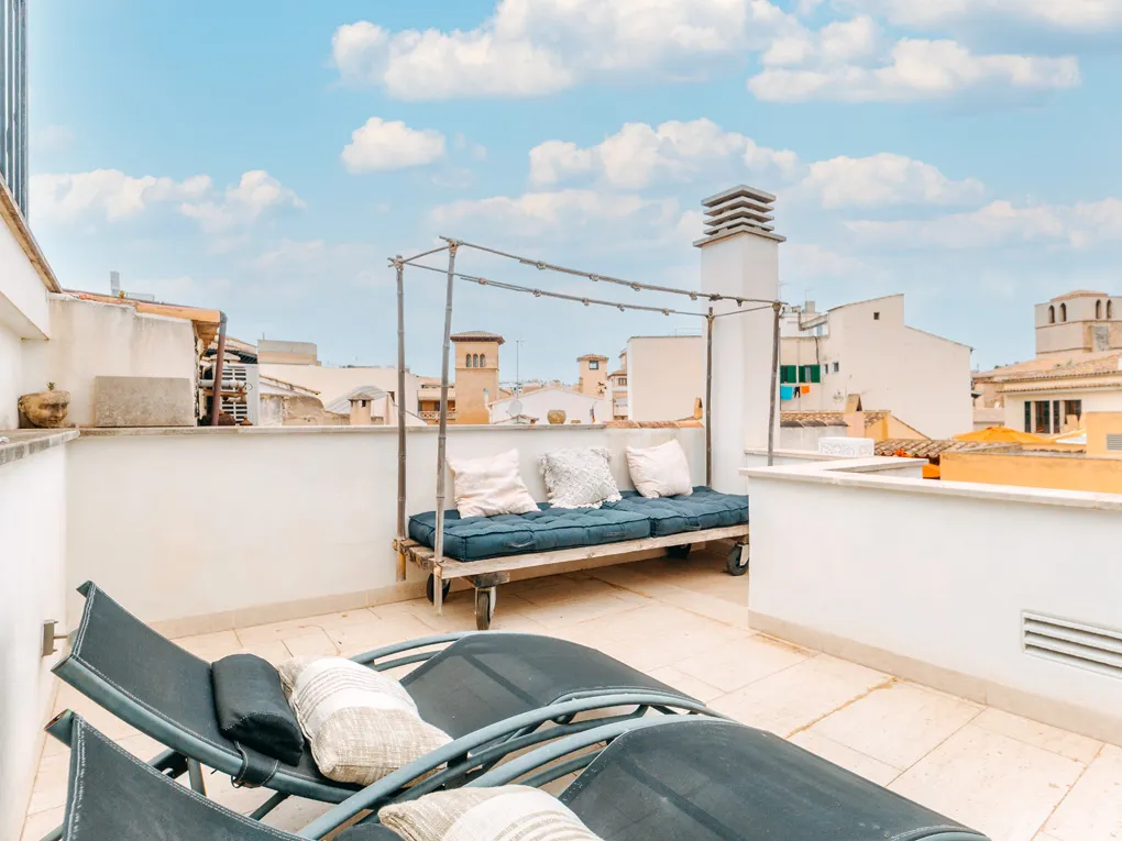 Очаровательный пентхаус с солнечными террасами-15