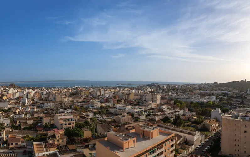 Luce, vista e potenziale in uno dei quartieri più ricercati di Palma