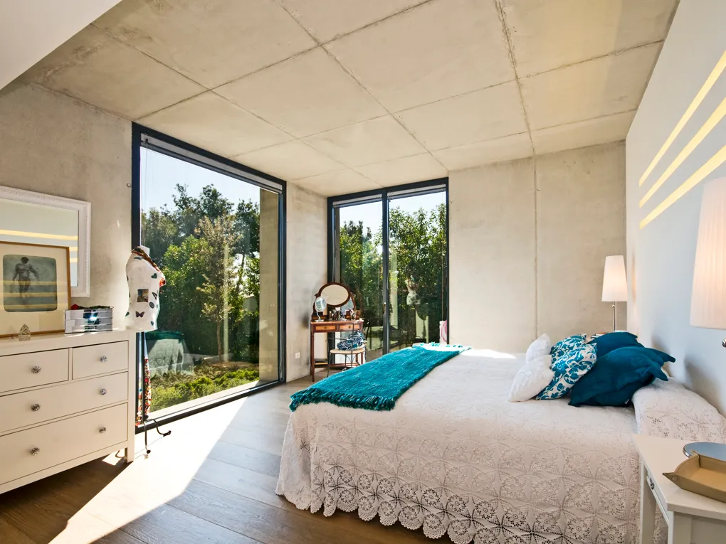 Fantastic villa in a contemporary style-7