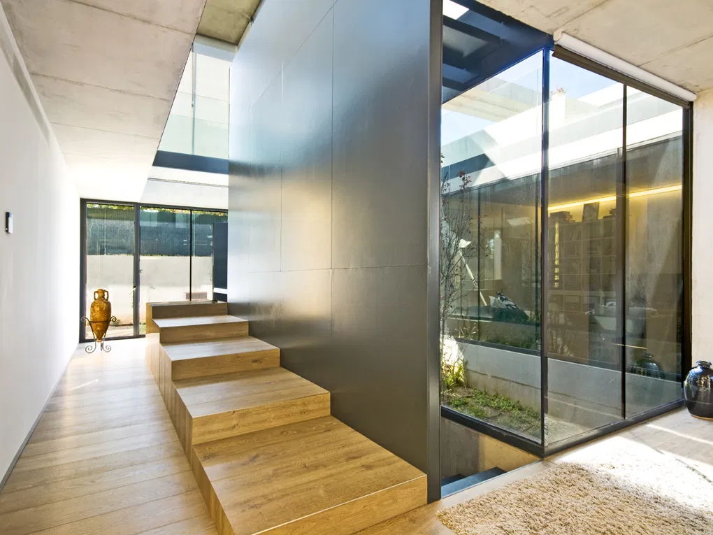 Fantastic villa in a contemporary style-6