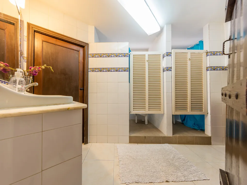 Kunstenaarshuis, Deià-13