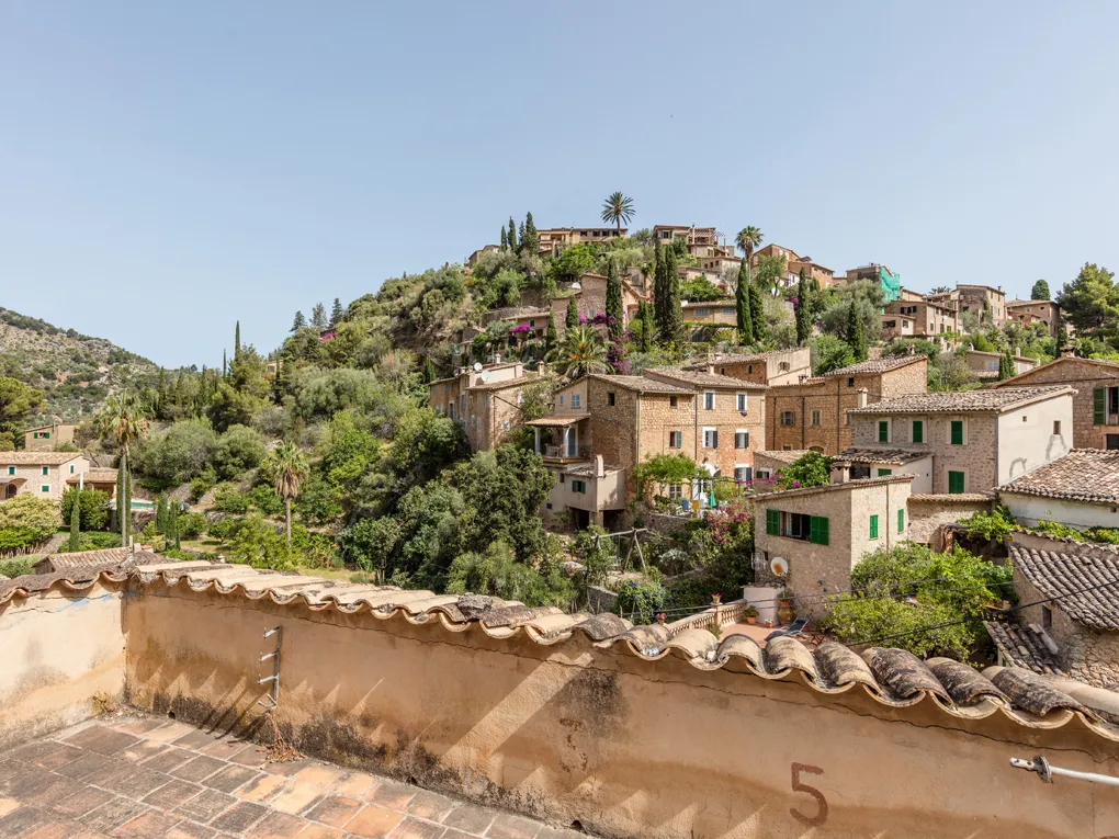 Artist’s house, Deià-17