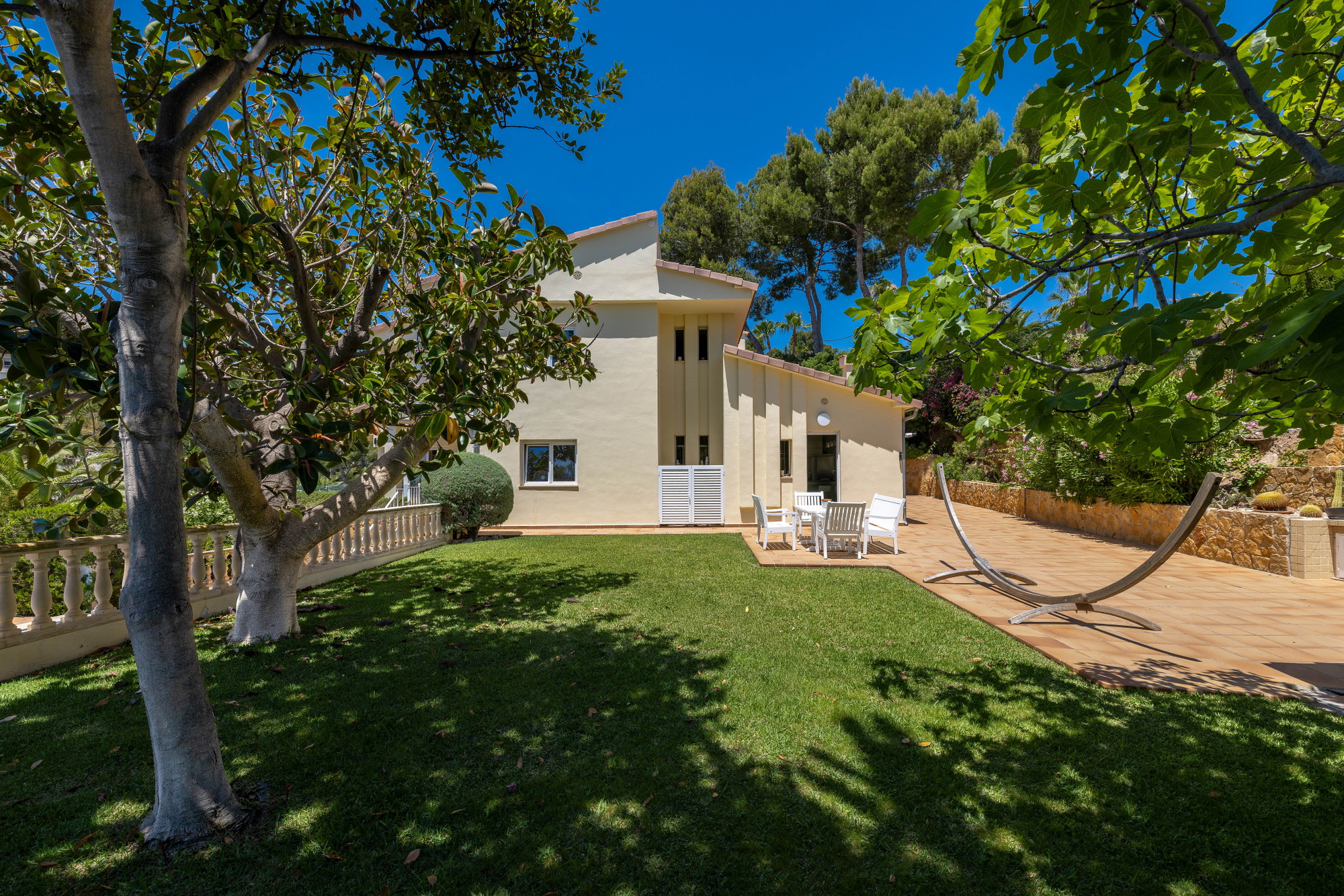 Mediterranean villa with sea views in Costa d’en Blanes-15