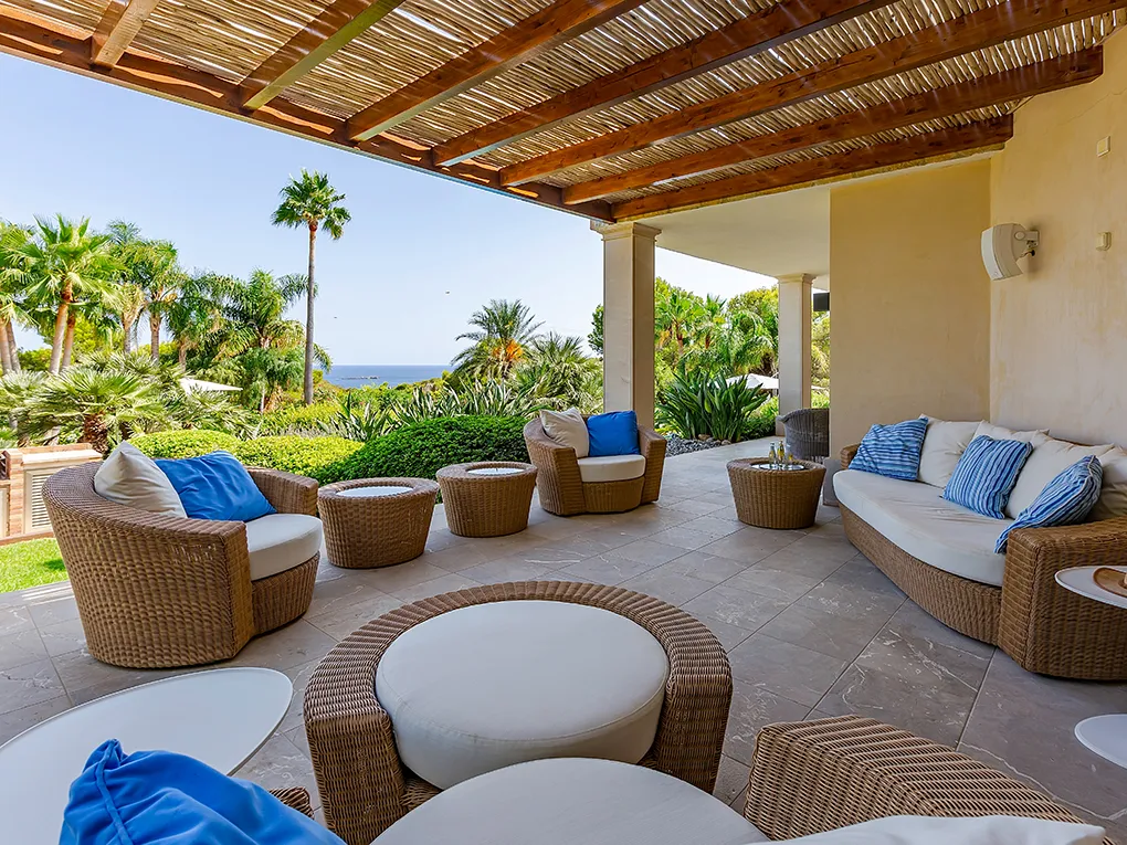 Magnífica vila amb vista al mar-16