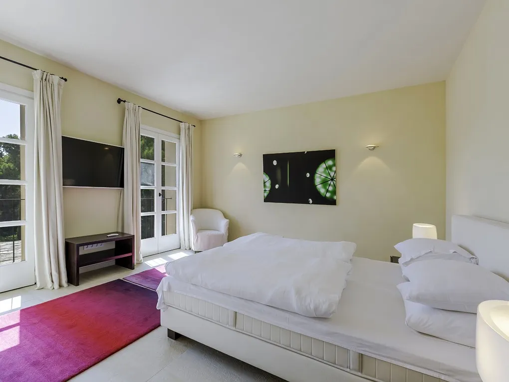 Prachtige villa met uitzicht op zee-13