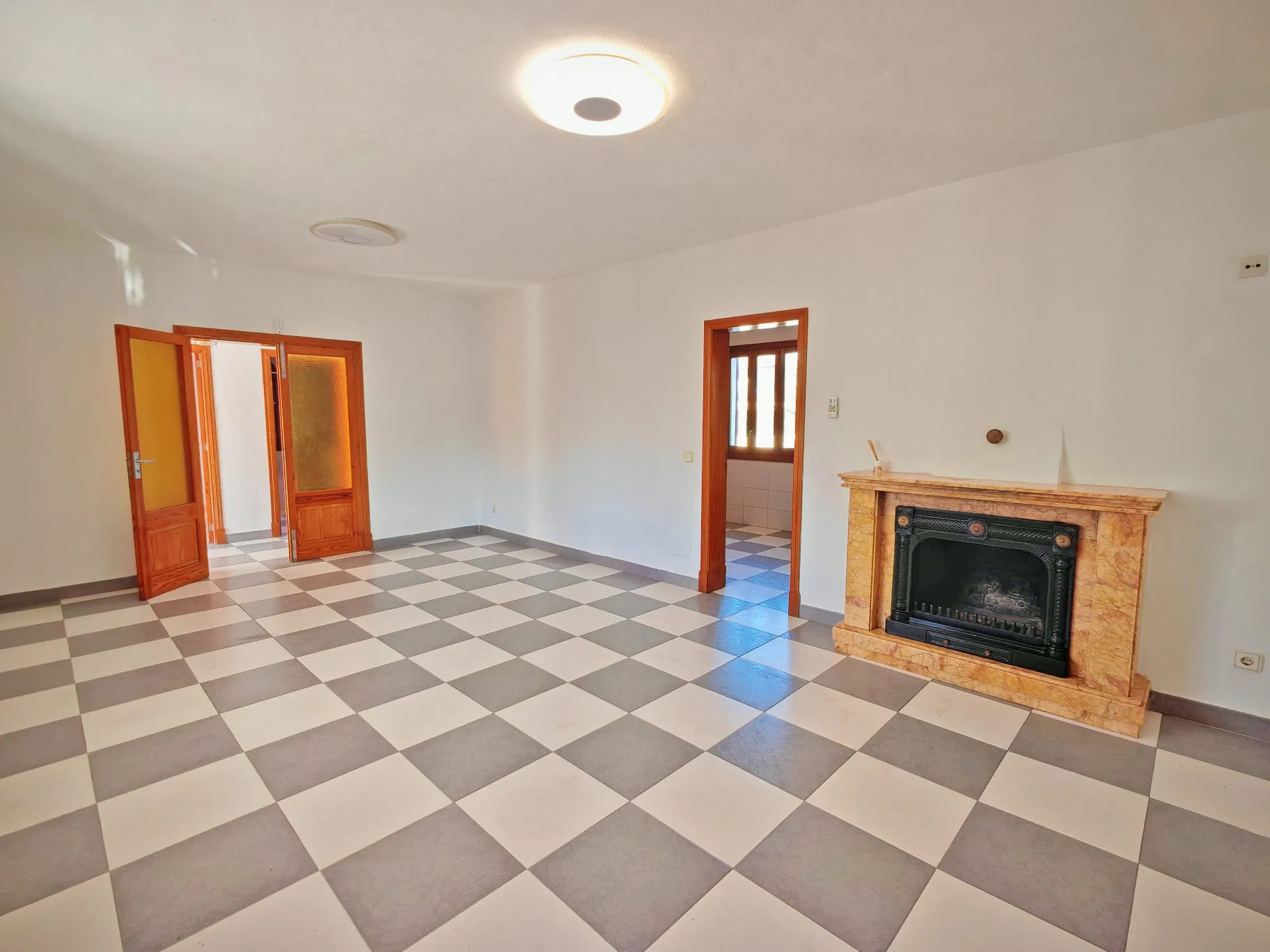 Bungalow med stor grund-4