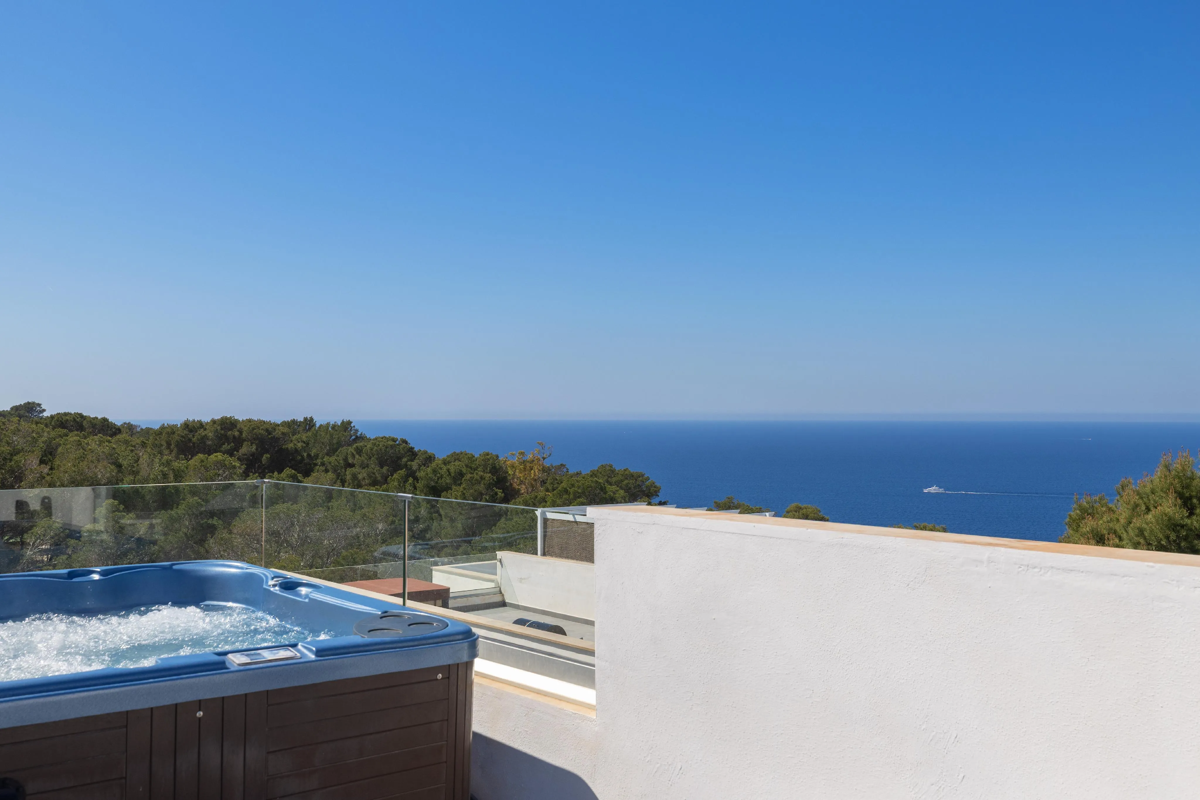 Modern semi-detached house with sea views-13