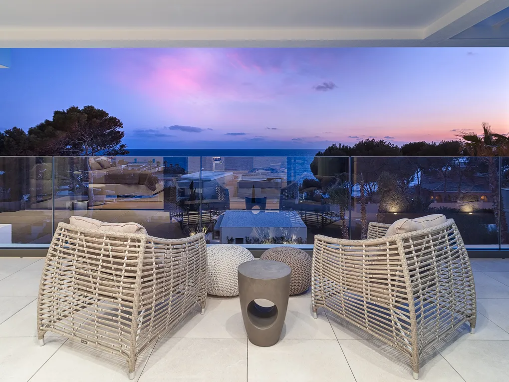 Smuk moderne villa med panoramaudsigt over havet i Nova Santa Ponsa-10