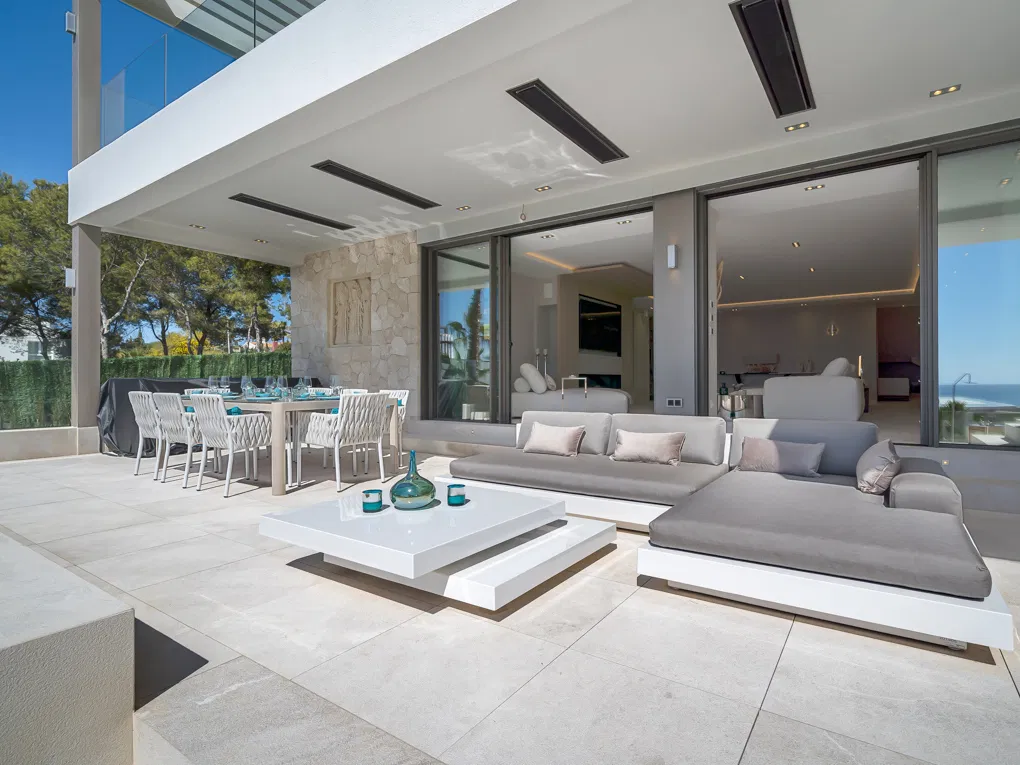 Hermosa Villa Moderna con Vistas Panorámicas al Mar en Nova Santa Ponsa-5