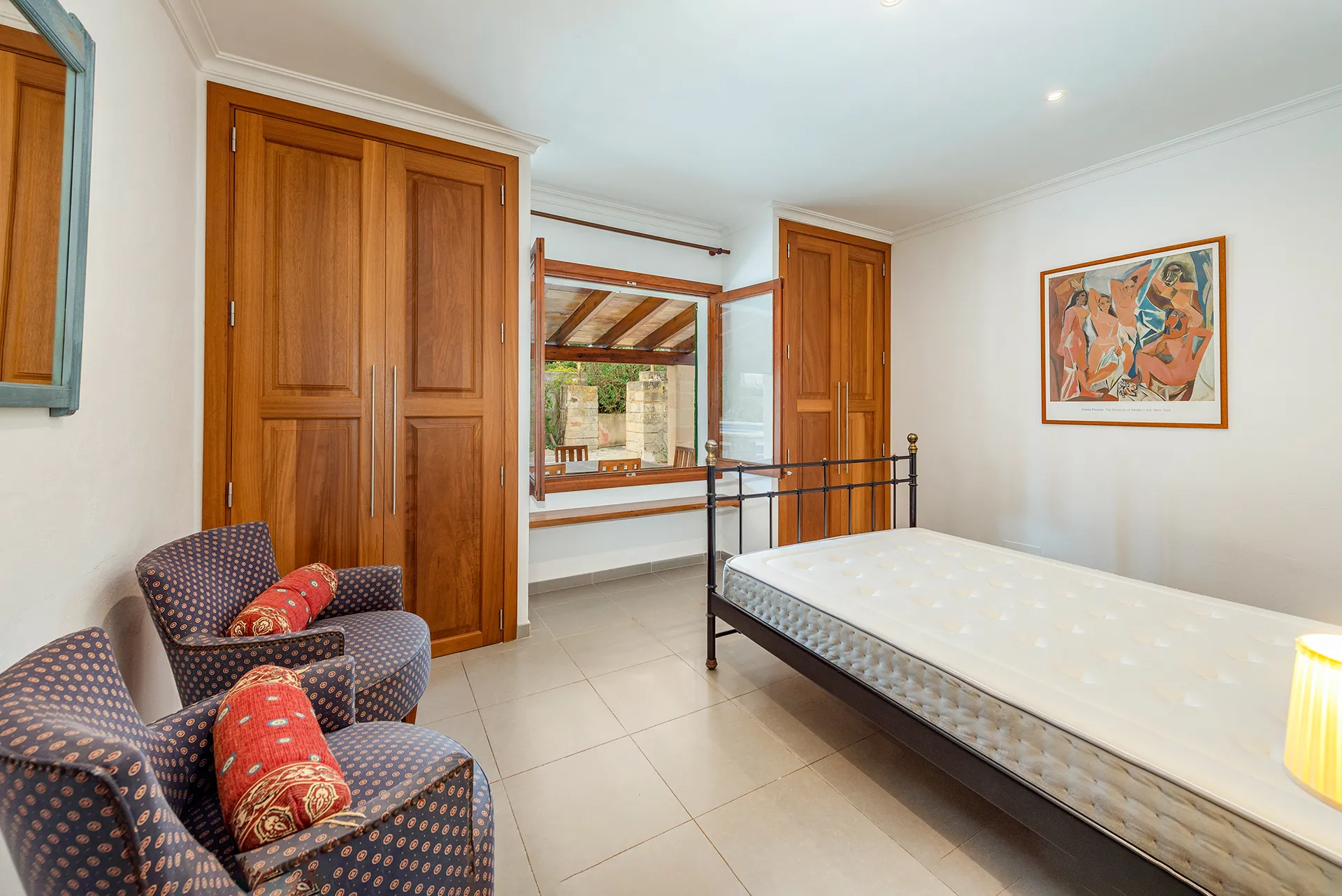 Conjunto de dos villas con licencia, su negocio de alquiler vacacional listo para funcionar en Puerto Pollensa-20