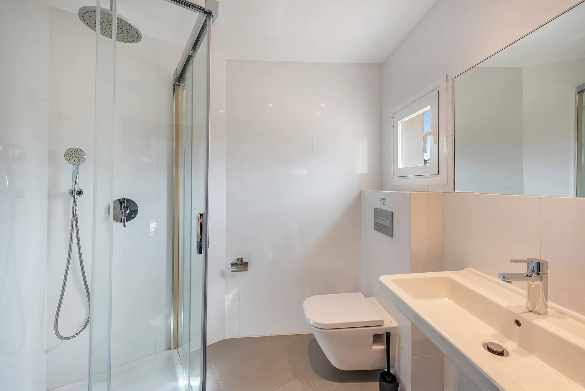 Conjunto de dos villas con licencia, su negocio de alquiler vacacional listo para funcionar en Puerto Pollensa-15