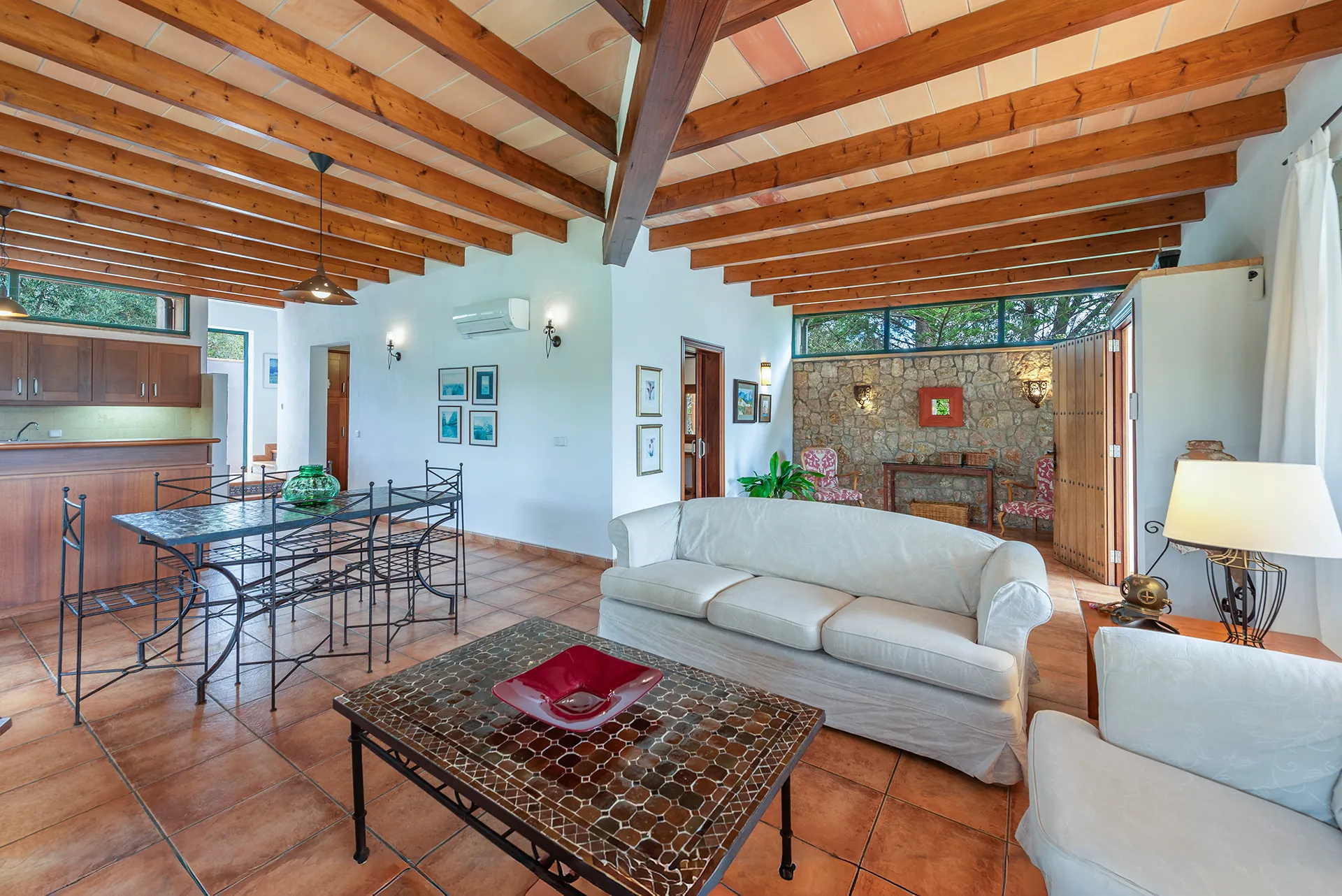 Conjunto de dos villas con licencia, su negocio de alquiler vacacional listo para funcionar en Puerto Pollensa-28